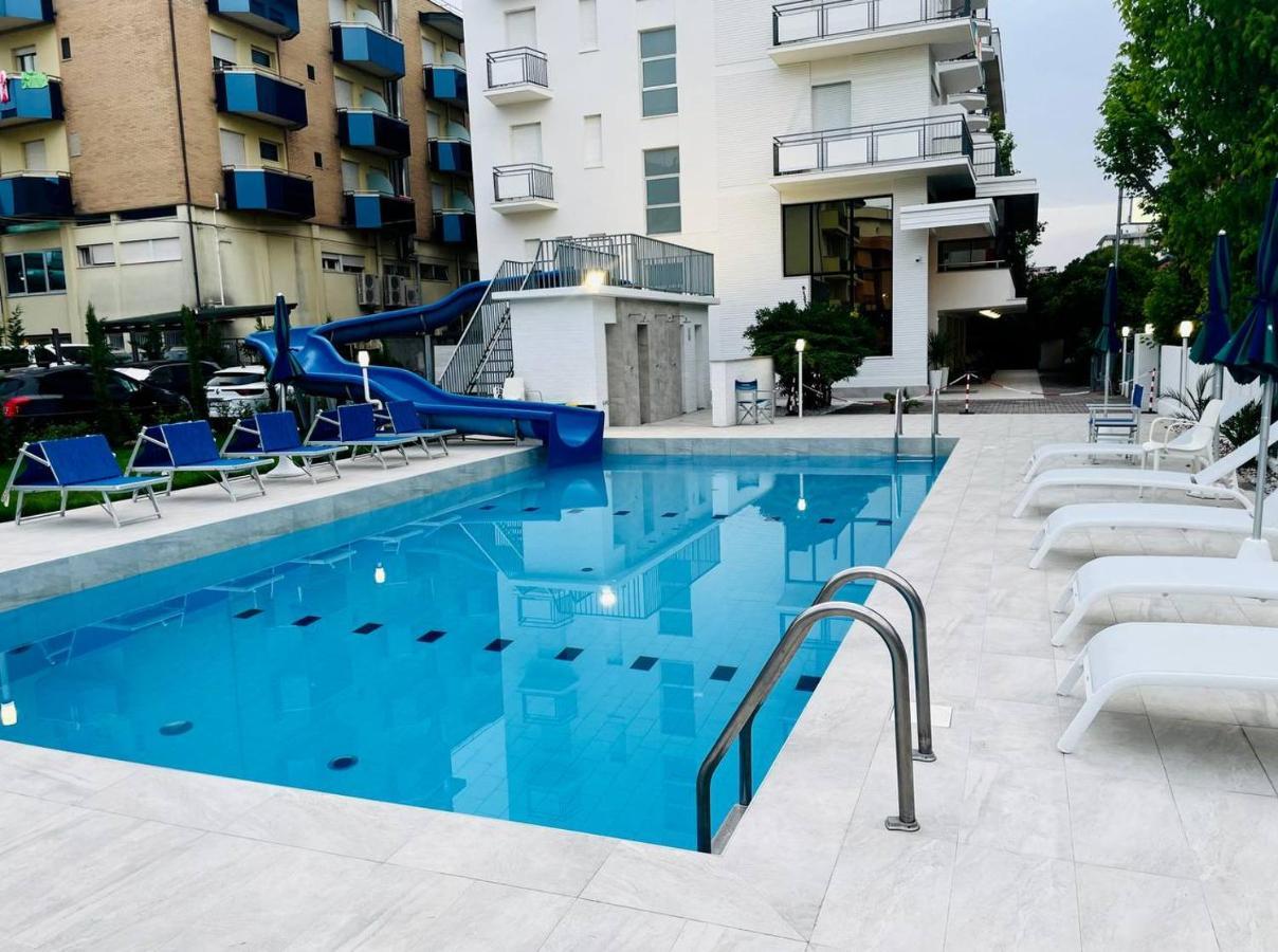Clubhotel